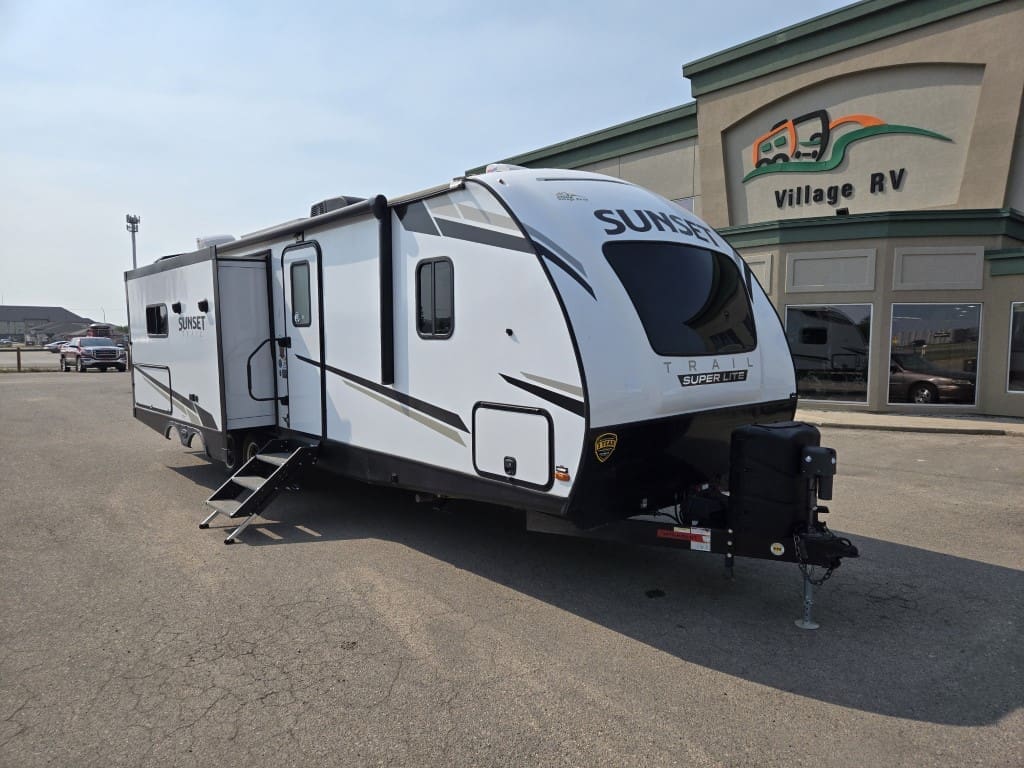 2022 SUNSET TRAIL SS285CK by CROSS ROADS RV - Image 3