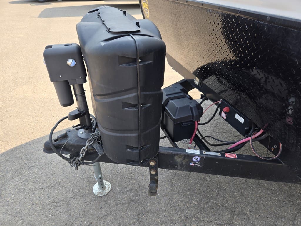 2022 SUNSET TRAIL SS285CK by CROSS ROADS RV - Image 12