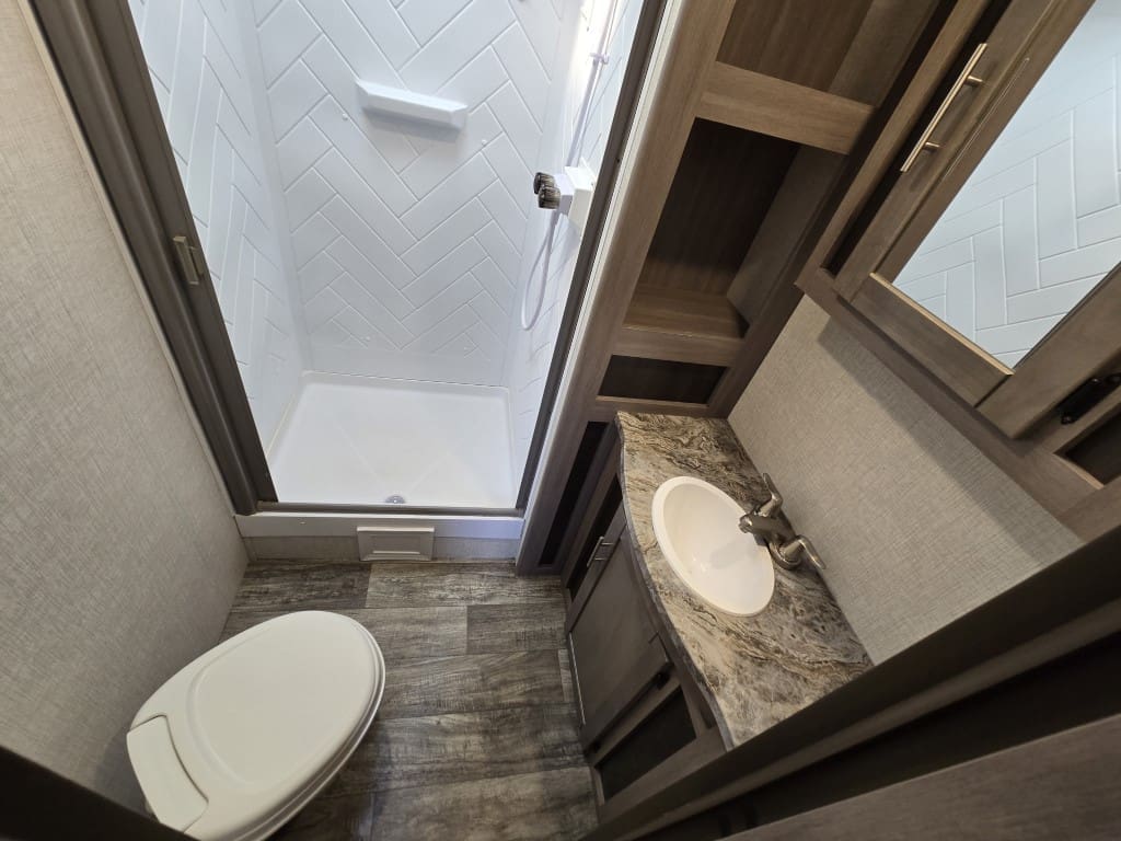 2022 SUNSET TRAIL SS285CK by CROSS ROADS RV - Image 26