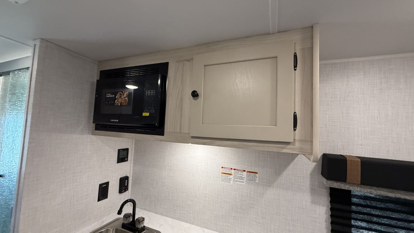 2025 BONTRAGER OUTDOORS 15RE by BONTRAGER OUTDOORS - Image 20