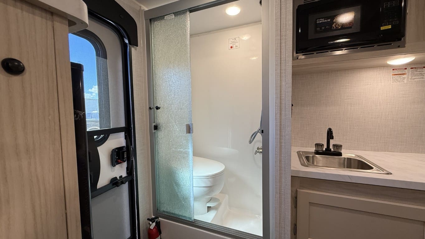 2025 BONTRAGER OUTDOORS 17MB by BONTRAGER OUTDOORS - Image 27