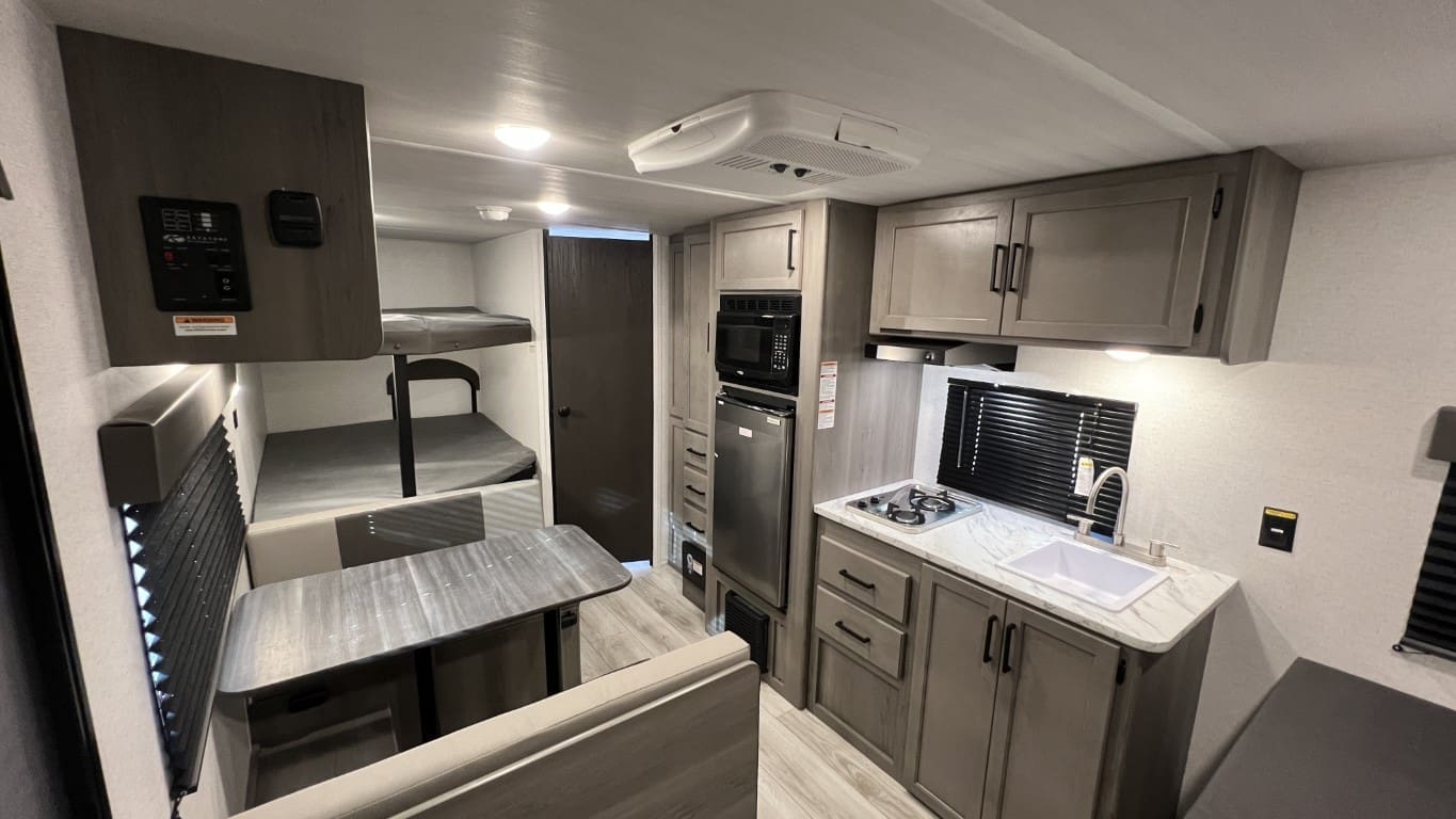 2025 HIDEOUT 201BH by KEYSTONE - Image 9