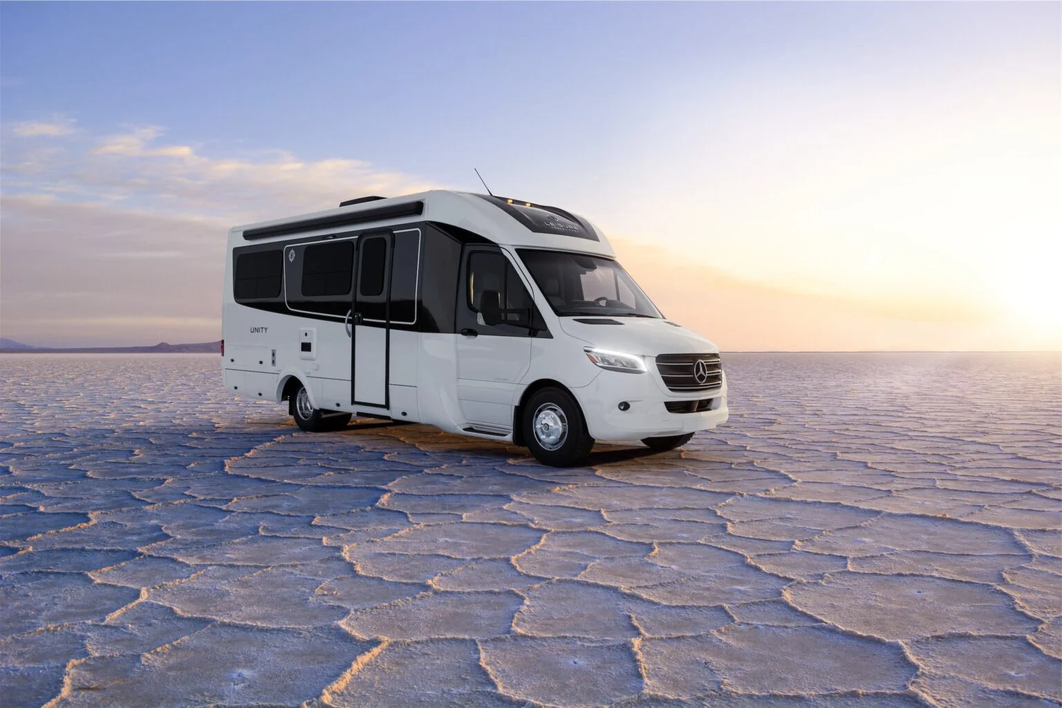 2026 UNITY U24FX by LEISURE TRAVEL VAN