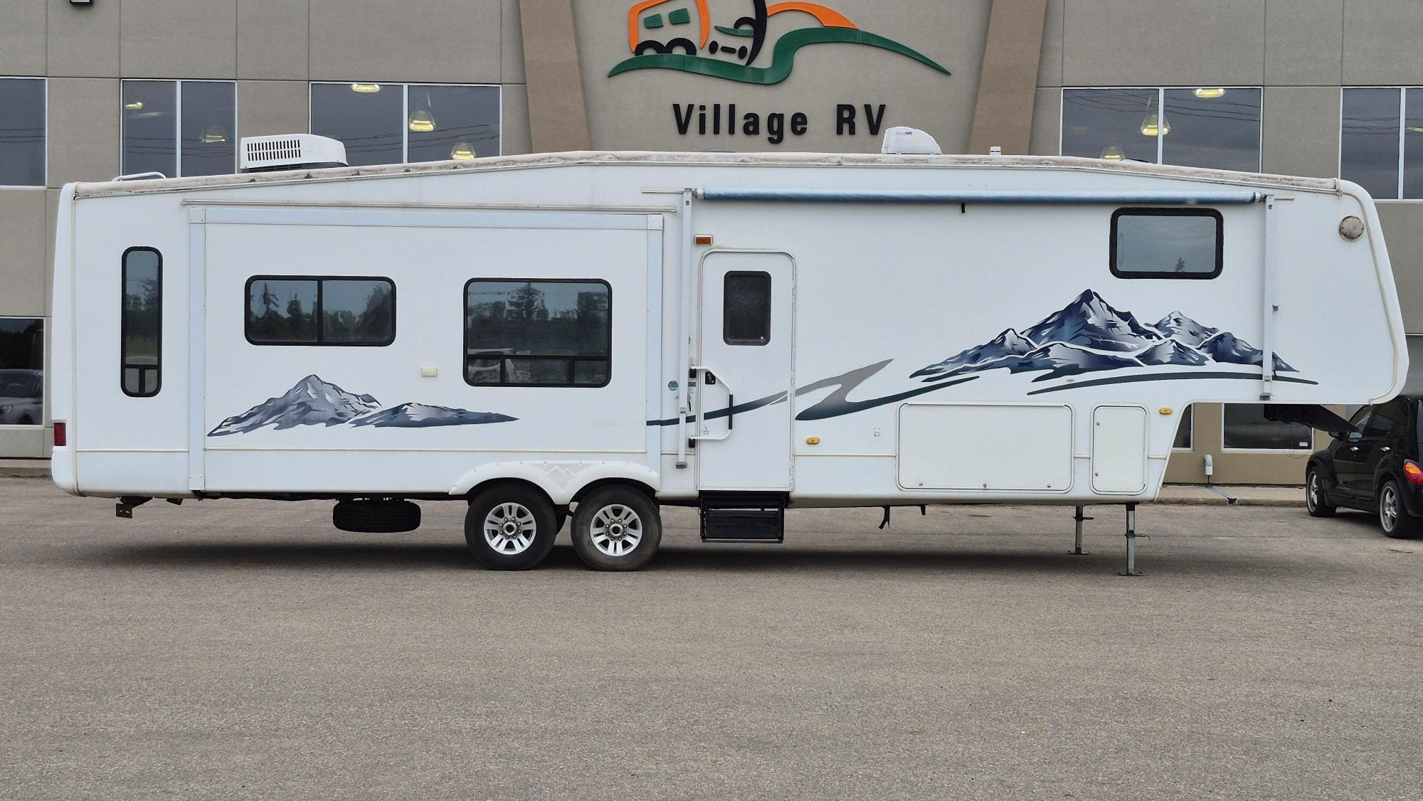 2006 MONTANA 3400RL by KEYSTONE