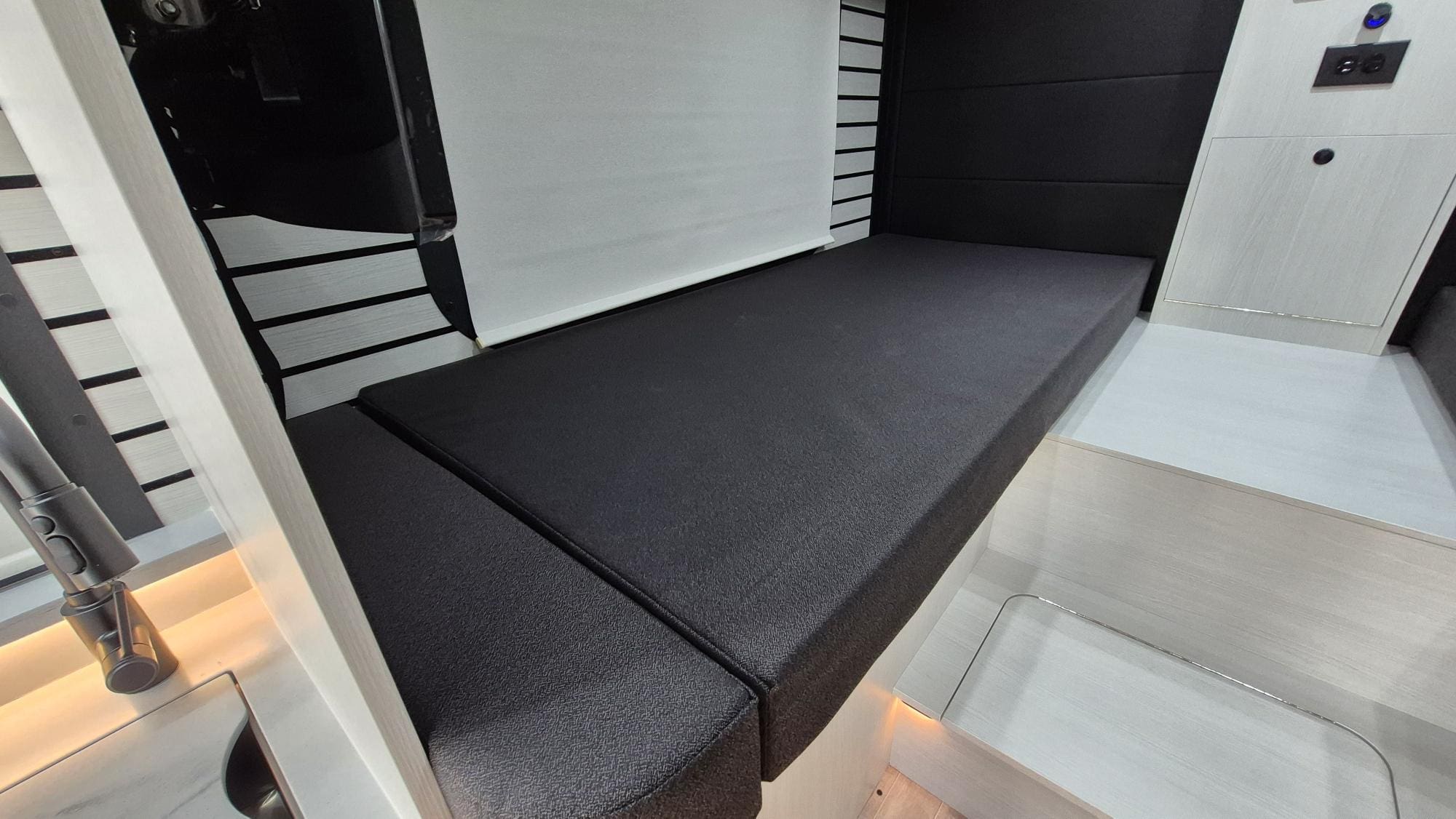 2026 PLEASURE-WAY XLTW by PLEASURE-WAY - Image 13