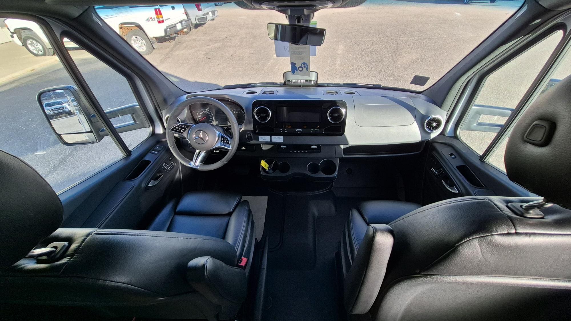 2026 PLEASURE-WAY XLTW by PLEASURE-WAY - Image 21