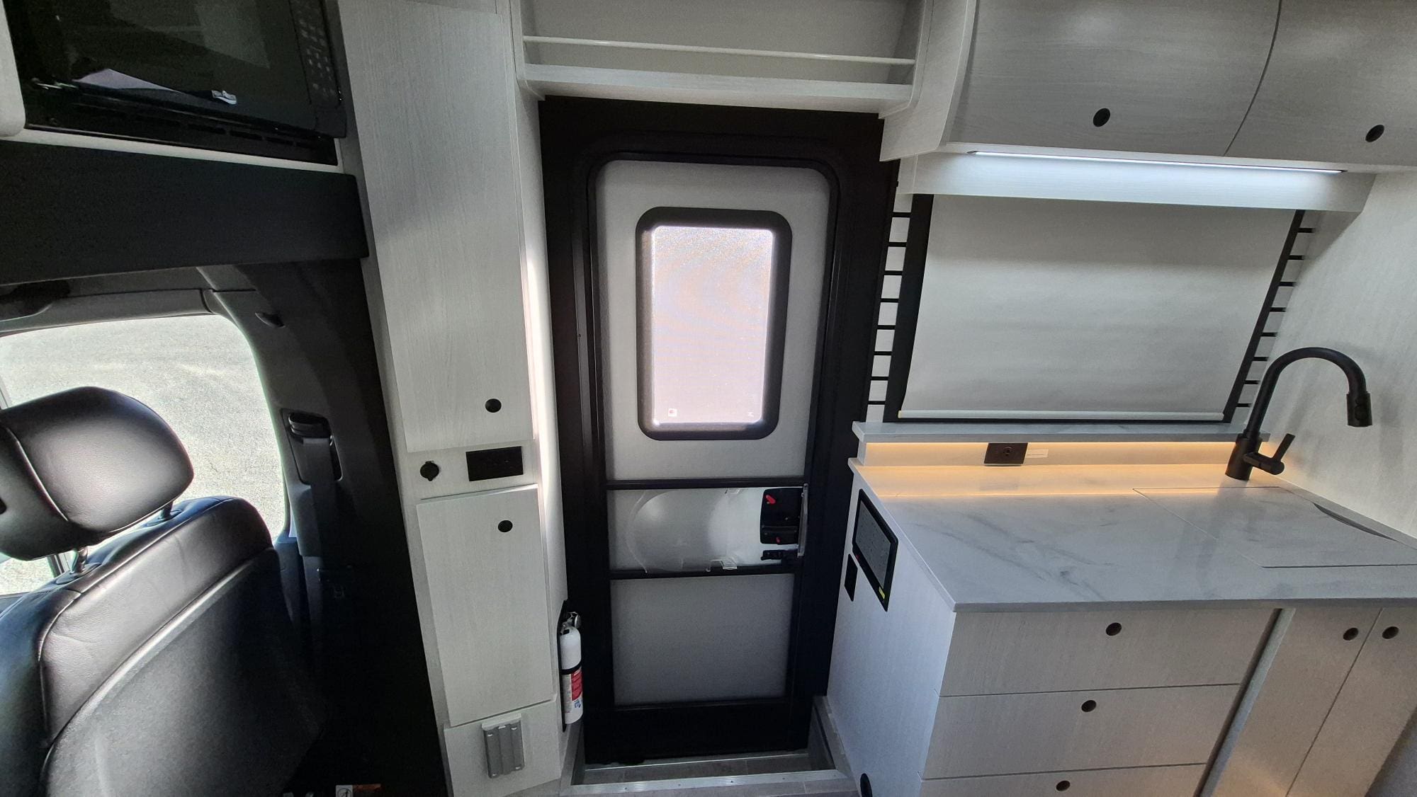 2026 PLEASURE-WAY XLTW by PLEASURE-WAY - Image 26