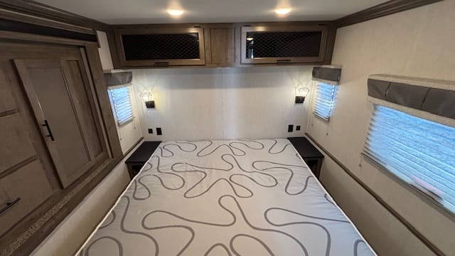 2022 SABRE 37FLL by CHEROKEE - Image 37