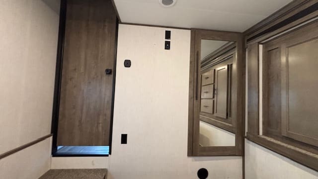 2022 SABRE 37FLL by CHEROKEE - Image 33