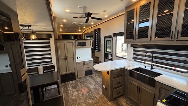 2022 SABRE 37FLL by CHEROKEE - Image 11