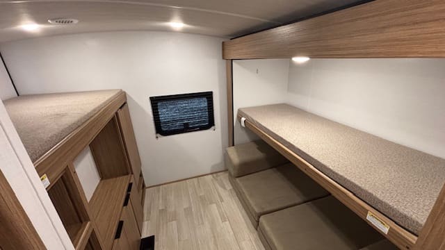 2026 PASSPORT 3300BK by KEYSTONE - Image 22