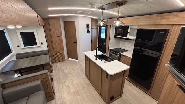 2026 PASSPORT 3300BK by KEYSTONE - Image 10