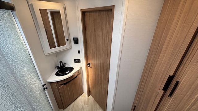 2026 PASSPORT 3300BK by KEYSTONE - Image 36