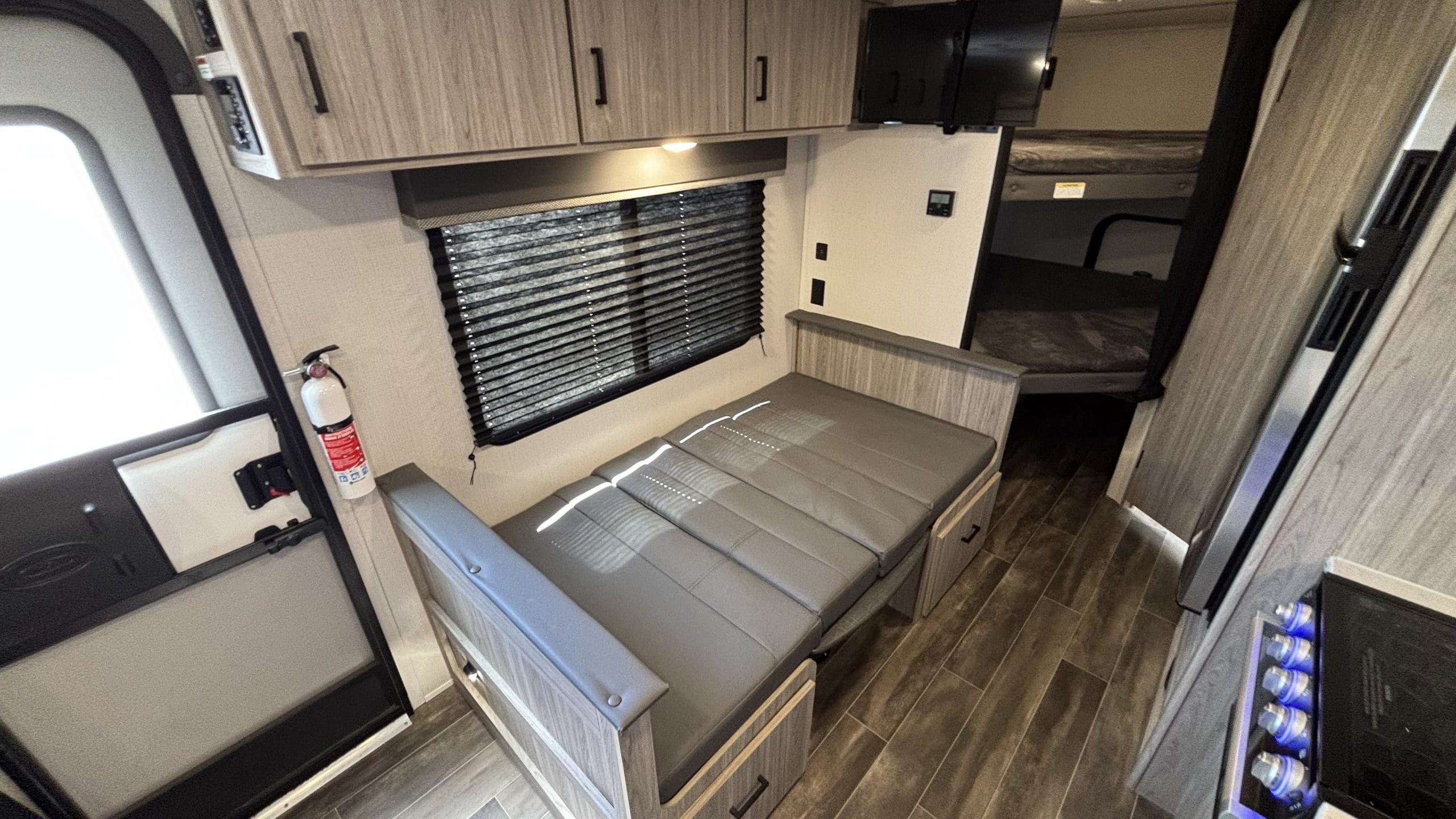 2022 PASSPORT 219BH by KEYSTONE - Image 23