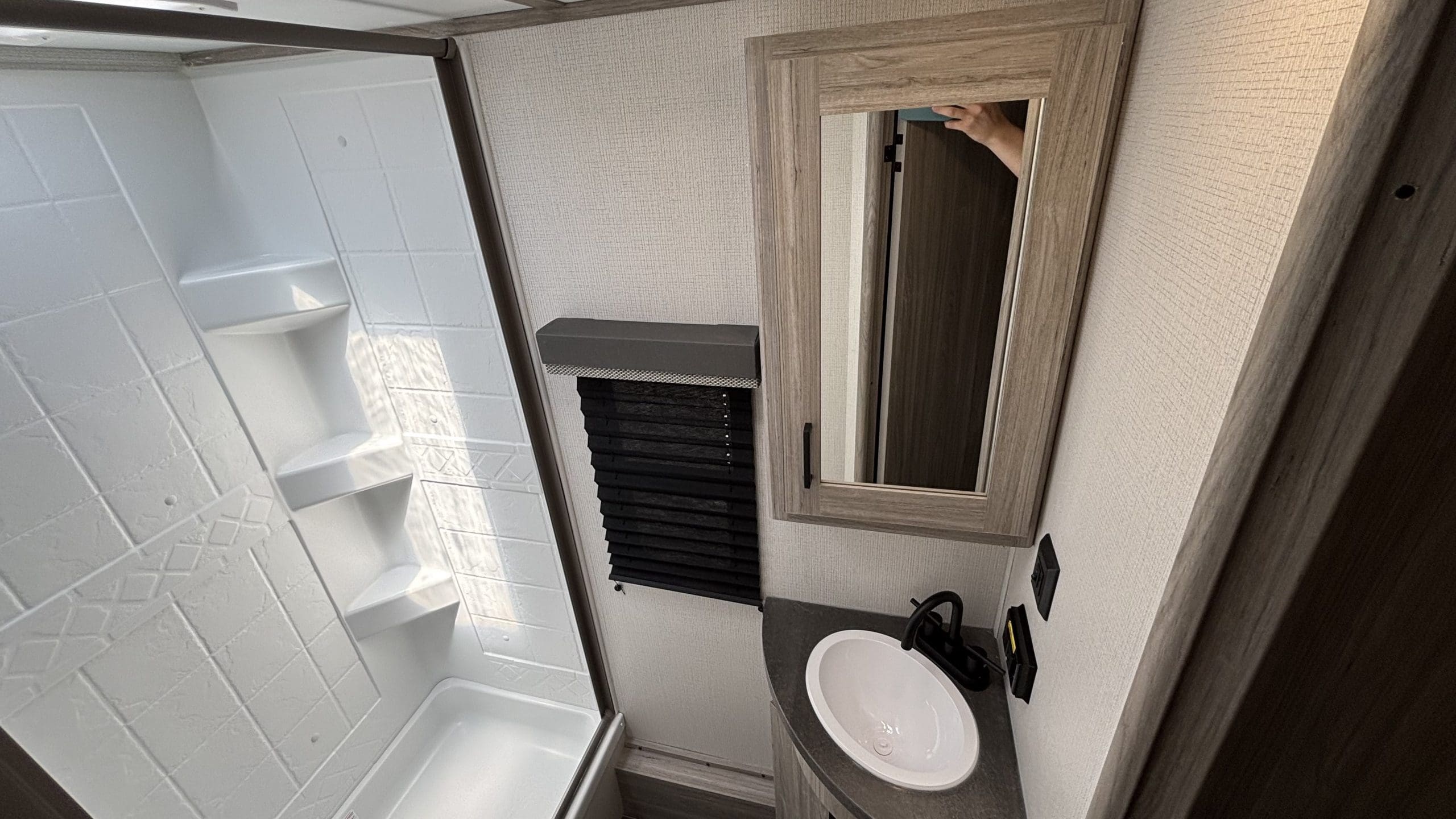 2022 PASSPORT 219BH by KEYSTONE - Image 30