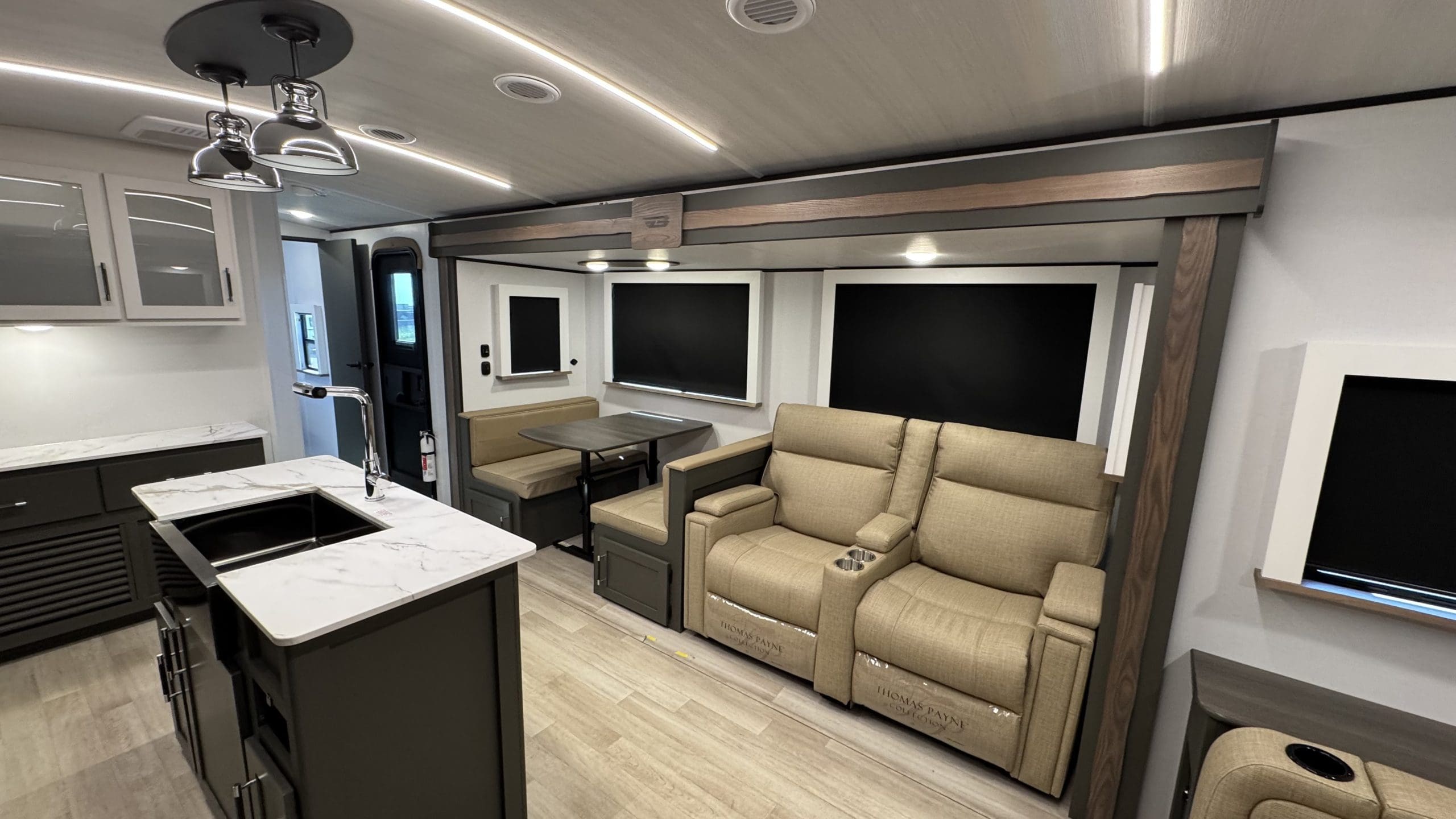 2026 BULLET 287RLS by KEYSTONE - Image 9