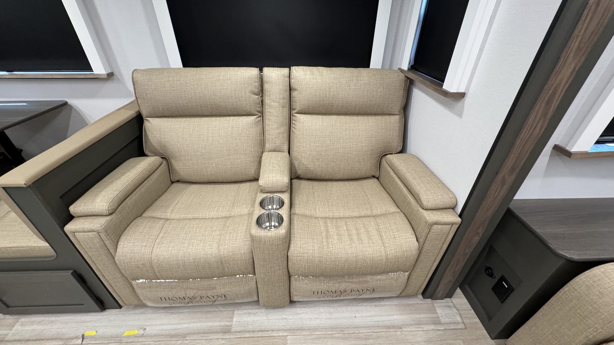 2026 BULLET 287RLS by KEYSTONE - Image 14