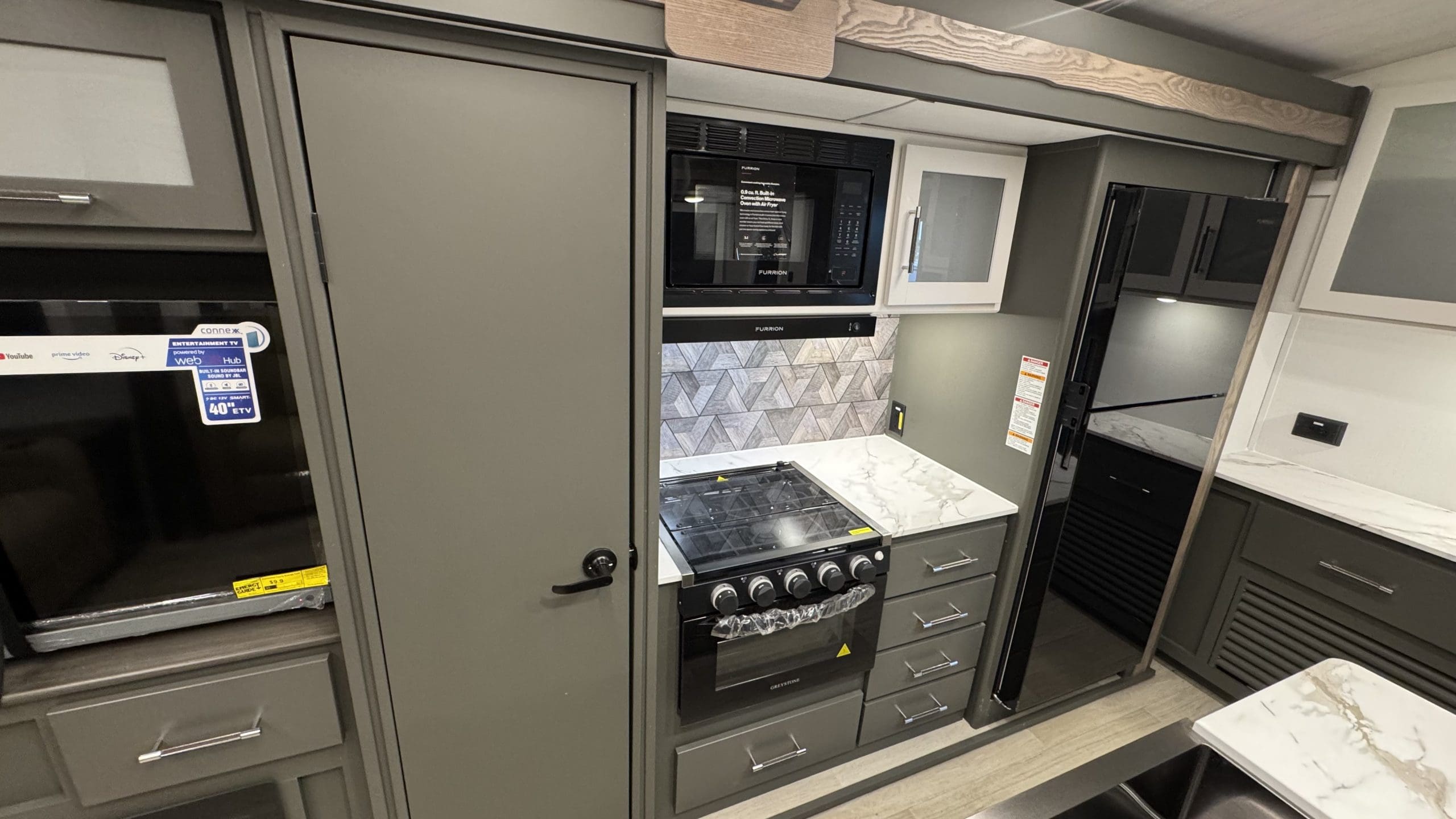 2026 BULLET 287RLS by KEYSTONE - Image 19