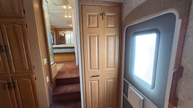 2006 MONTANA 3400RL by KEYSTONE - Image 21