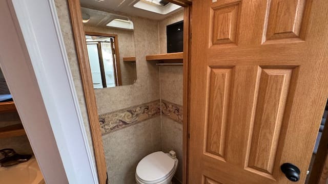 2006 MONTANA 3400RL by KEYSTONE - Image 30