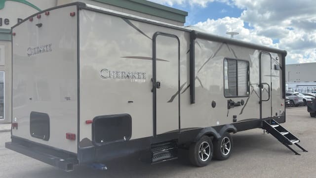 2019 CHEROKEE LIMITED 234VFK by FOREST RIVER - Image 5