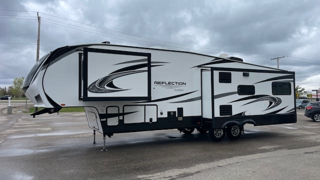 2021 REFLECTION 340RDS by GRAND DESIGN - Image 4