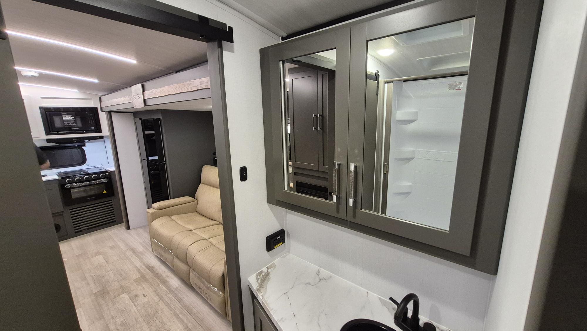 2026 BULLET 245RKS by KEYSTONE - Image 21