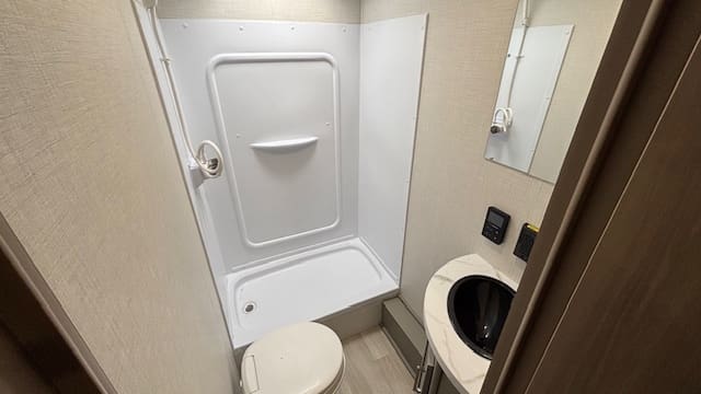 2026 HIDEOUT 269DB by KEYSTONE - Image 32