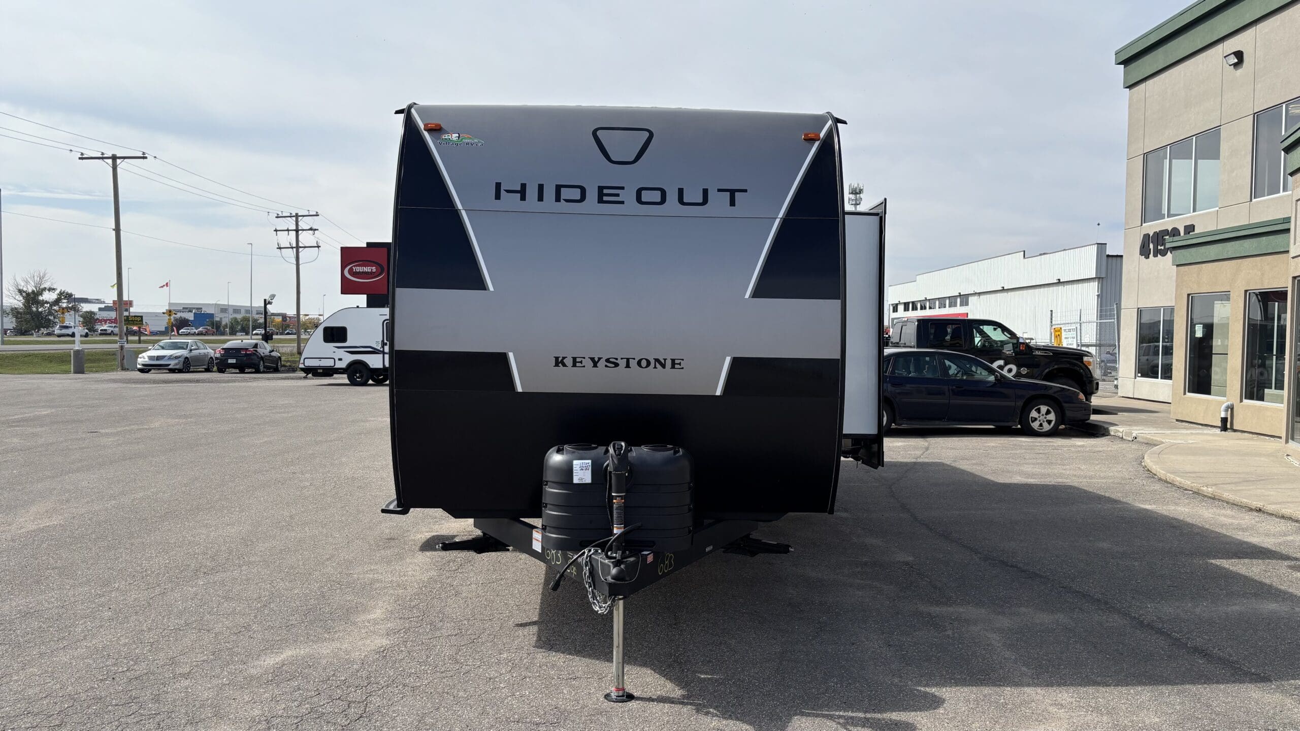 2026 HIDEOUT 261BH by KEYSTONE - Image 3