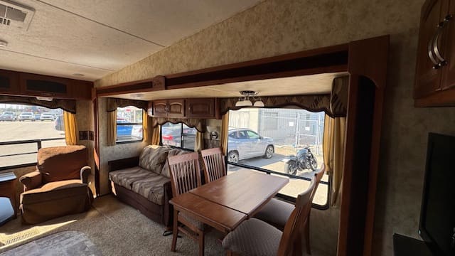 2012 COUGAR 26SAB by KEYSTONE - Image 8