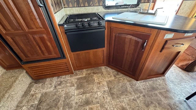 2012 COUGAR 26SAB by KEYSTONE - Image 15