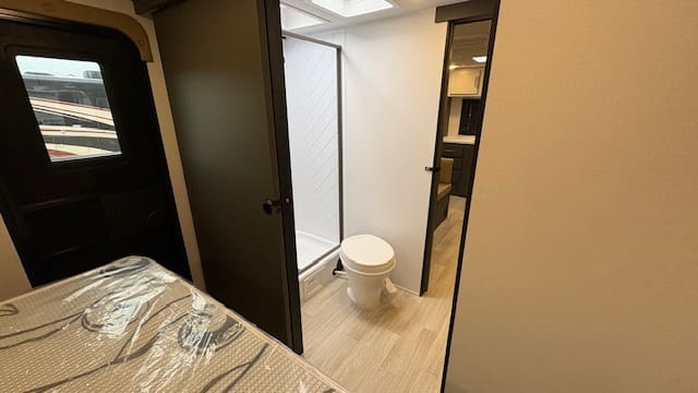 2026 BULLET 21RKC by KEYSTONE - Image 21