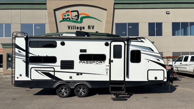 2021 PASSPORT 221BH by KEYSTONE