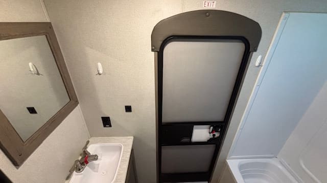 2021 HIDEOUT 272BH by KEYSTONE - Image 29