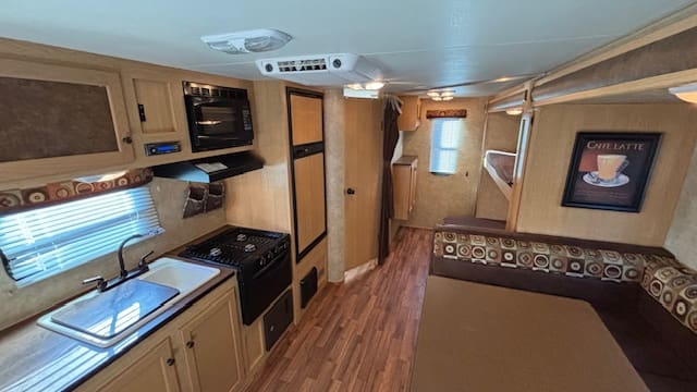 2010 COYOTE 232SS by KZ - Image 7