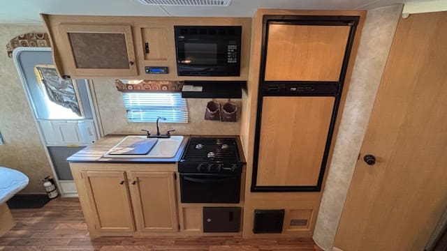 2010 COYOTE 232SS by KZ - Image 9