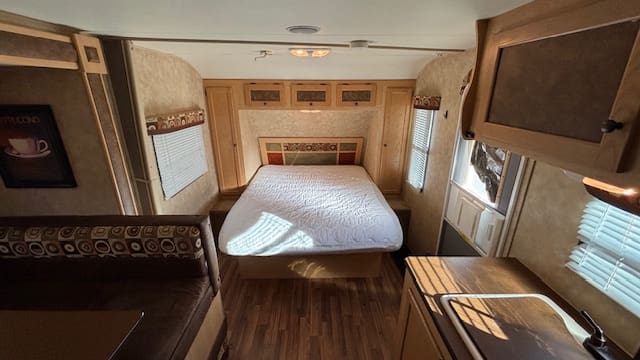 2010 COYOTE 232SS by KZ - Image 15