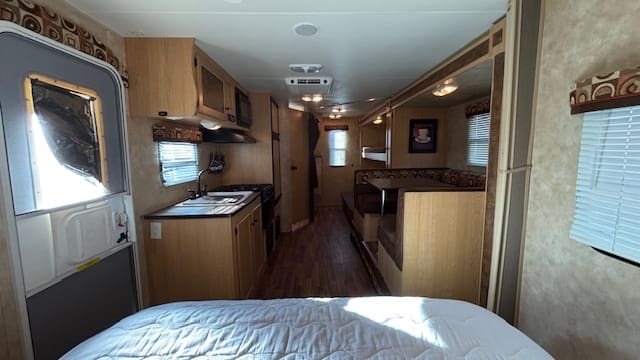 2010 COYOTE 232SS by KZ - Image 23