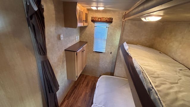 2010 COYOTE 232SS by KZ - Image 13