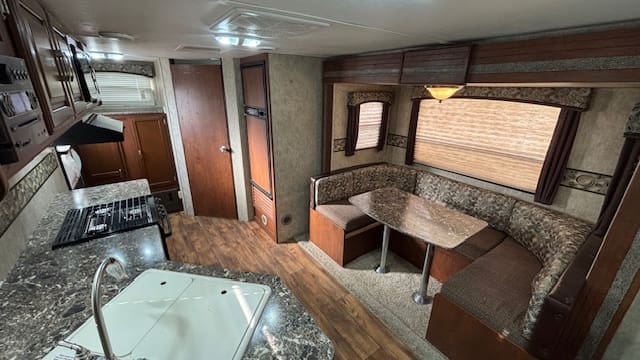 2015 PASSPORT 2200RB by KEYSTONE - Image 9