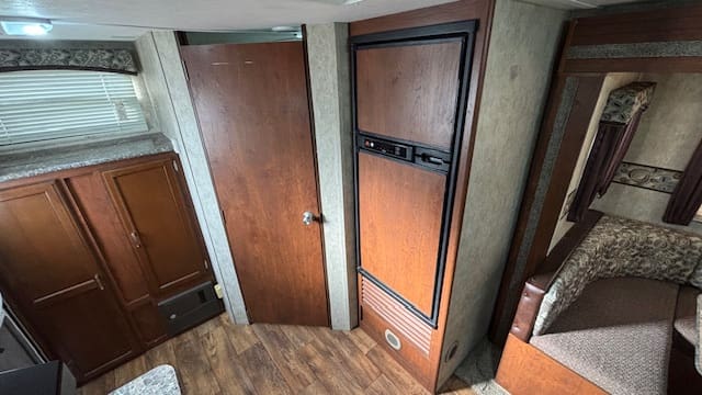 2015 PASSPORT 2200RB by KEYSTONE - Image 11