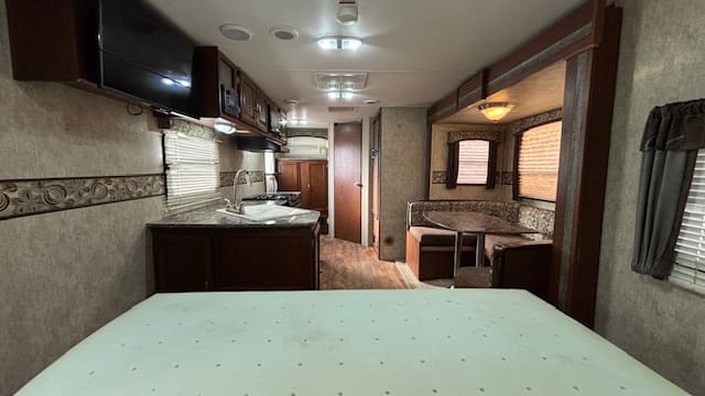 2015 PASSPORT 2200RB by KEYSTONE - Image 22