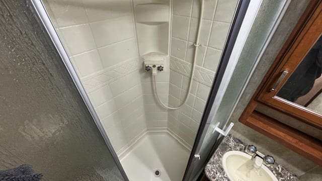 2015 PASSPORT 2200RB by KEYSTONE - Image 27