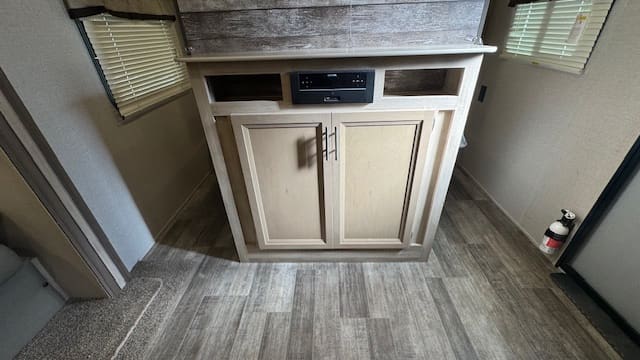 2021 COACHMEN 261BHS by FOREST RIVER - Image 26