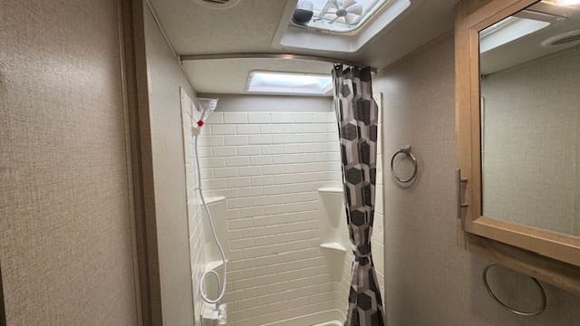 2021 COACHMEN 261BHS by FOREST RIVER - Image 31