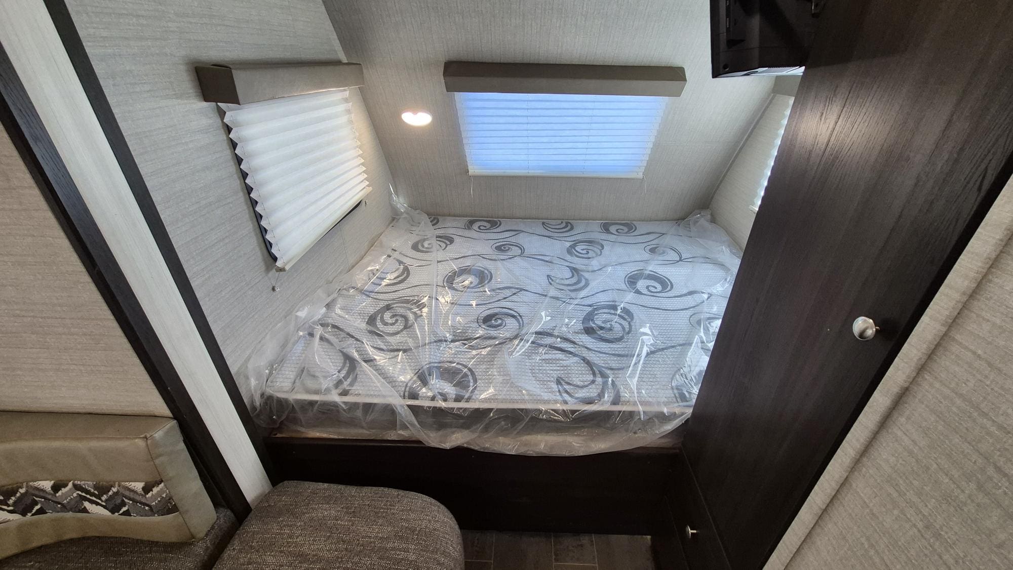 2018 BULLET COLT 171RKCT by KEYSTONE - Image 14