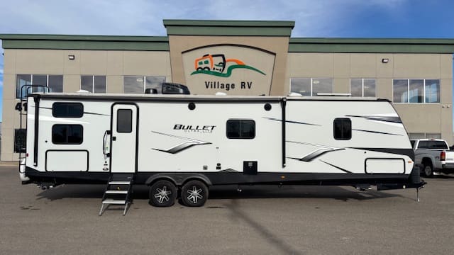 2022 BULLET 331BHS by KEYSTONE