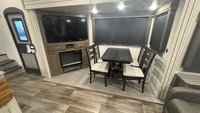 2021 COUGAR 27SGS by KEYSTONE - Image 13