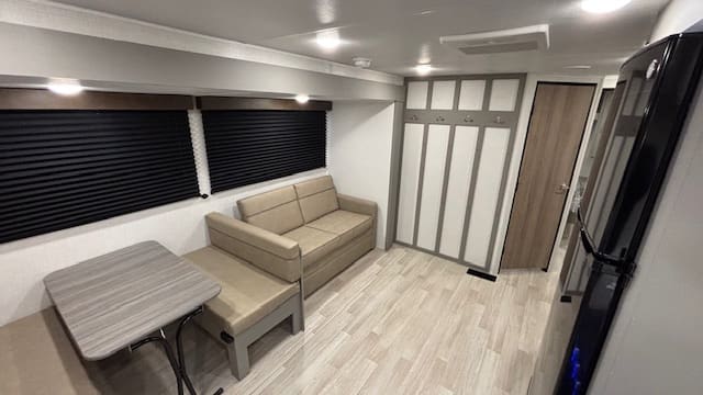 2026 HIDEOUT 291BR by KEYSTONE - Image 12