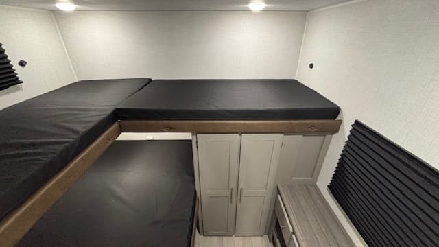 2026 HIDEOUT 291BR by KEYSTONE - Image 18